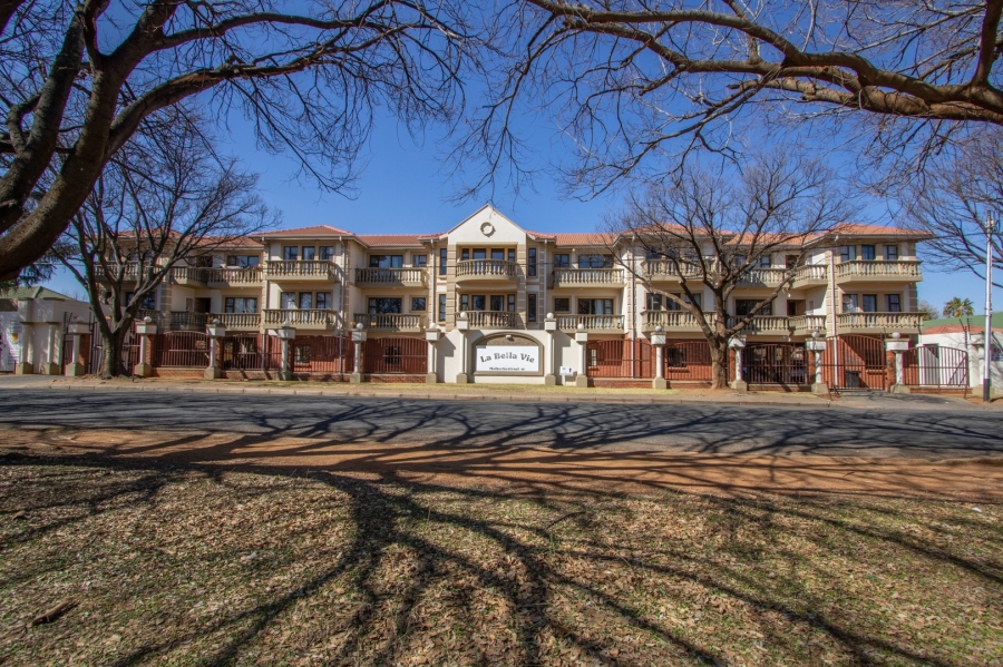 To Let 1 Bedroom Property for Rent in Die Bult North West